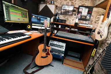 Vie Facile Music Studios Normandy 